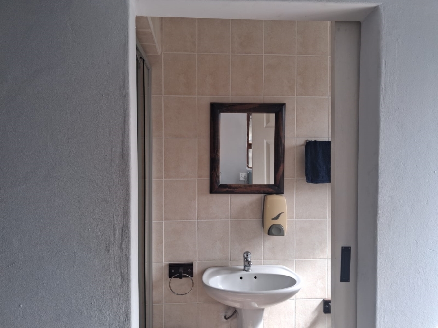 To Let 1 Bedroom Property for Rent in Gonubie North Eastern Cape